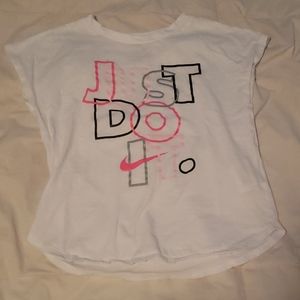 Girls never worn nike top